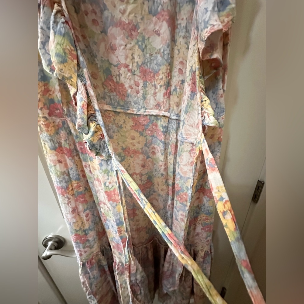 5/$25 Joe Fresh Wrap Tie Dress - Picture 4 of 9